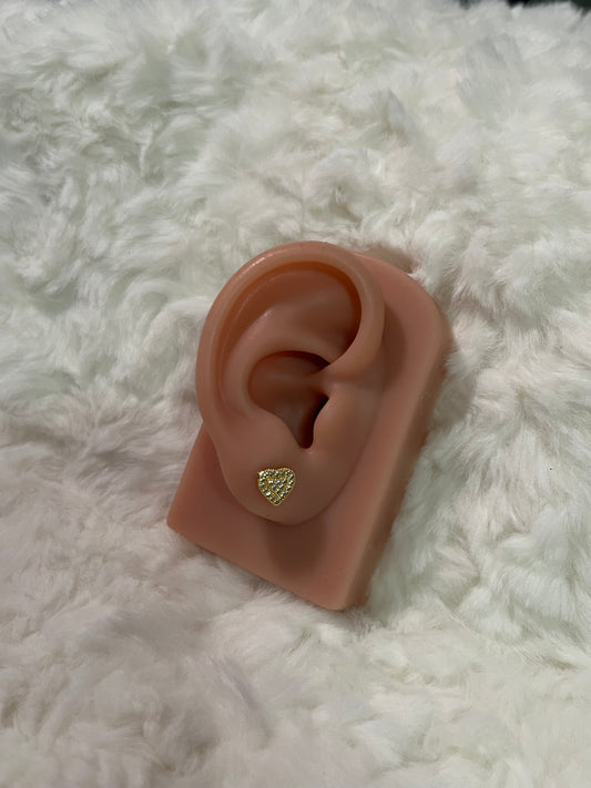 GOLD HEART STUDS